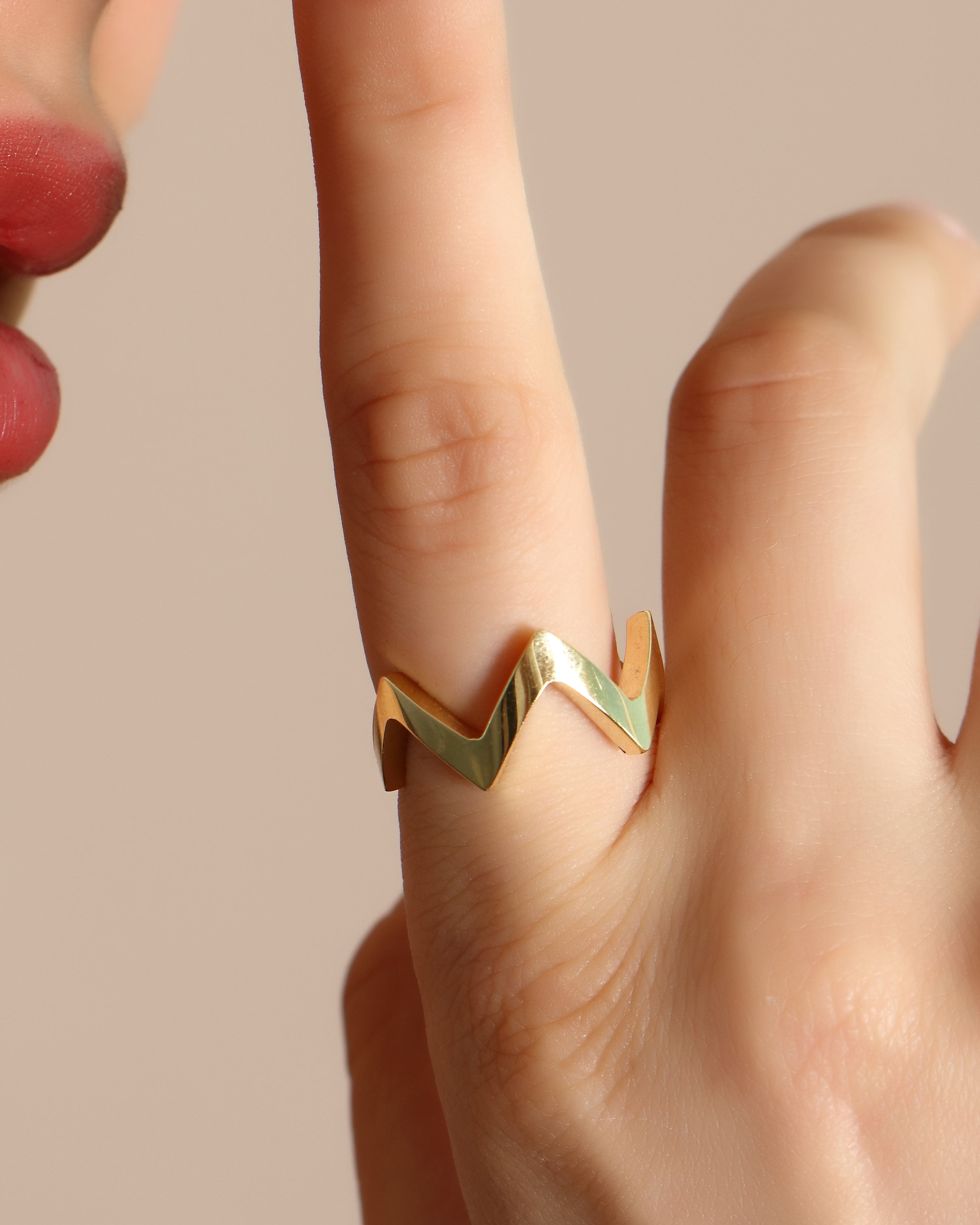 Geometric Crown Ring