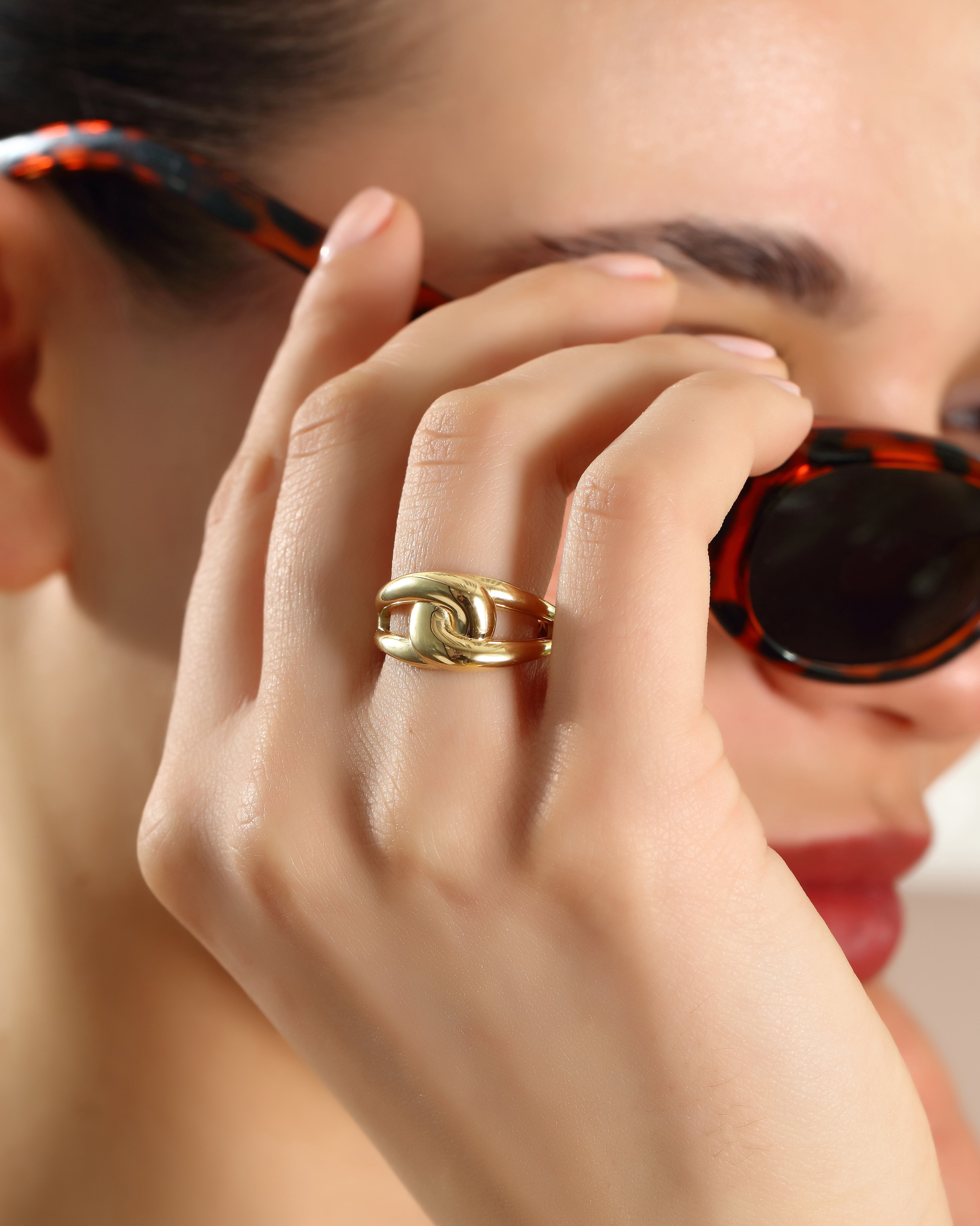 Chunky Interlock Ring