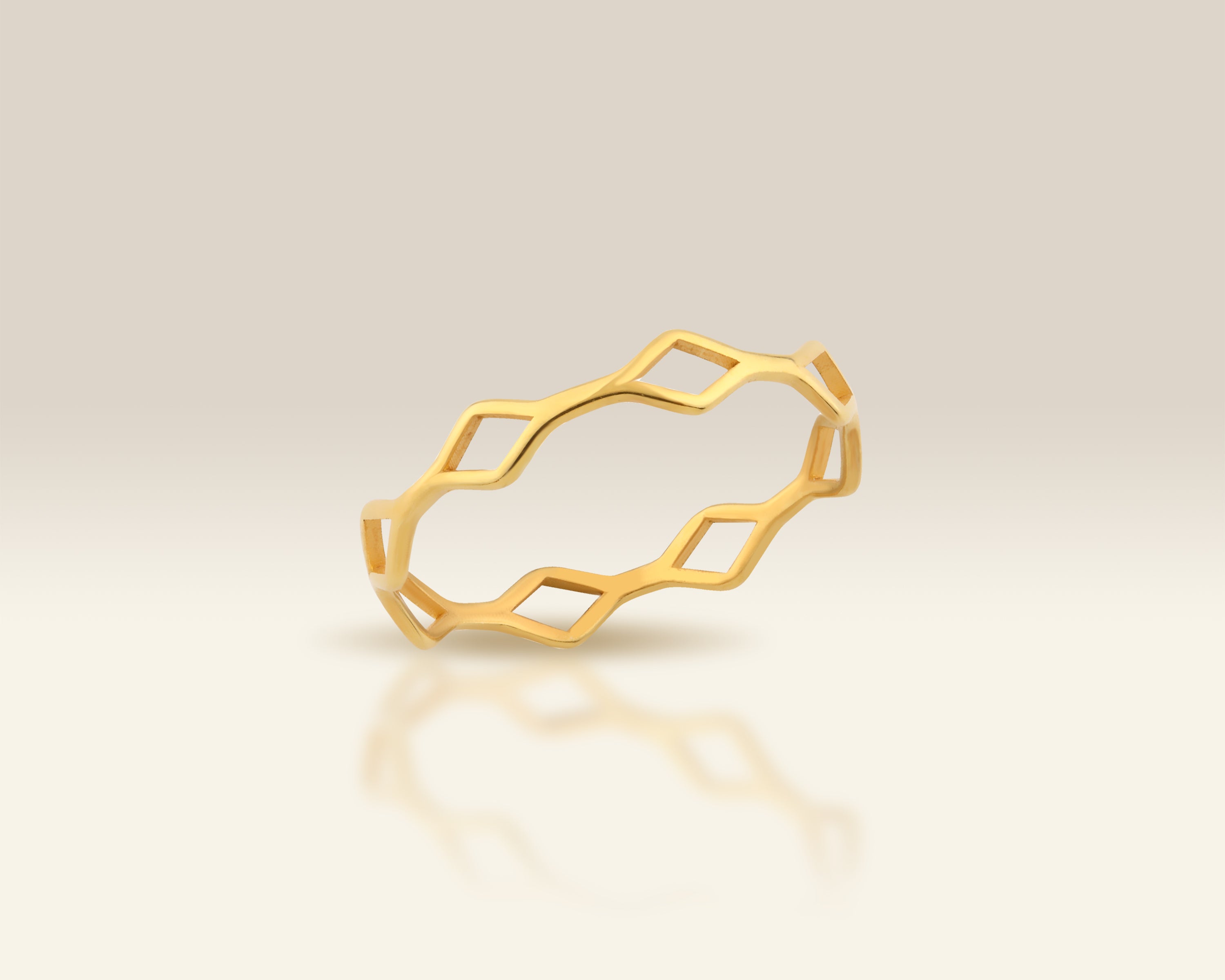 Open Rhombus Link Ring