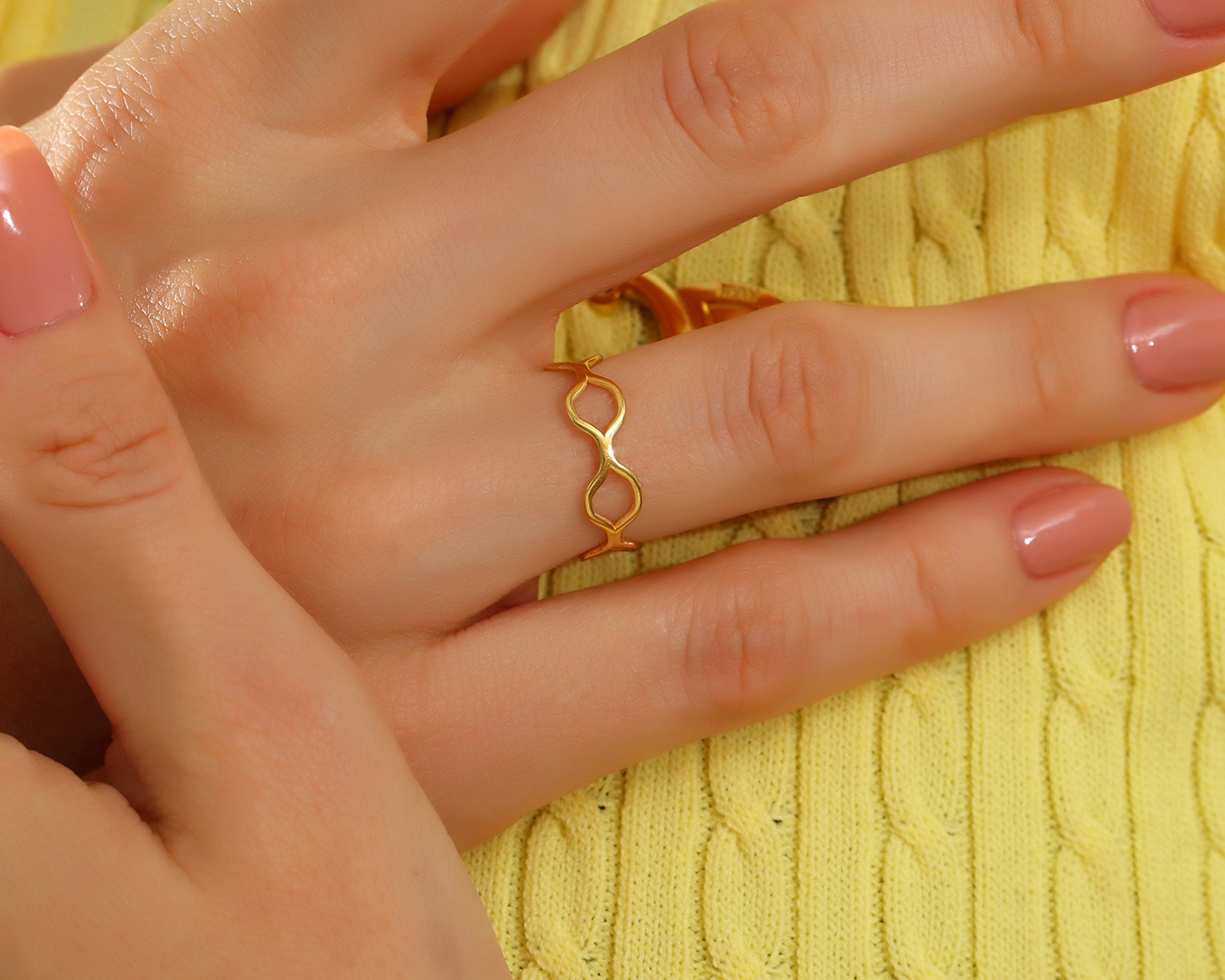 Gold Wave Ring
