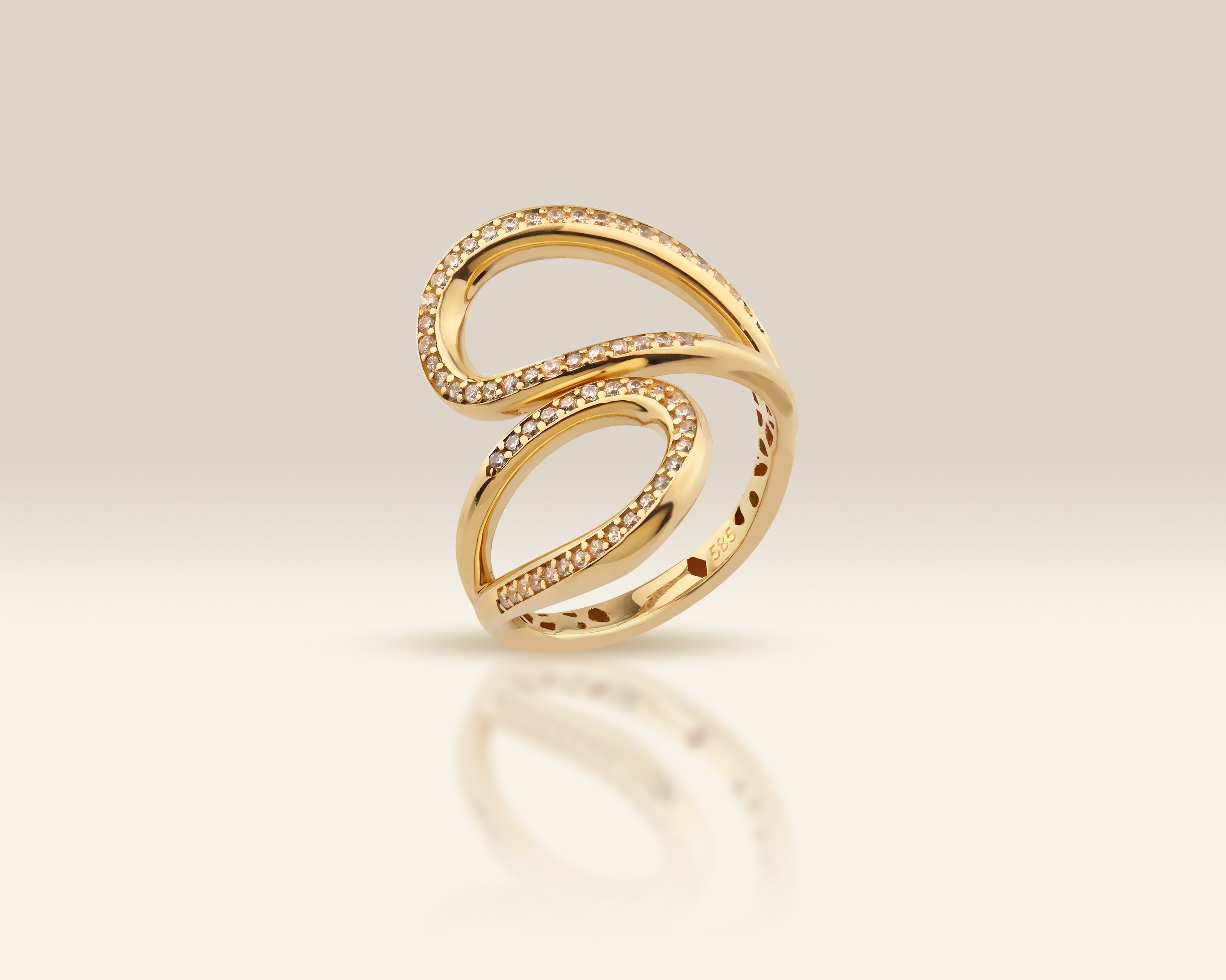 Dainty Bypass Teardrop Ring