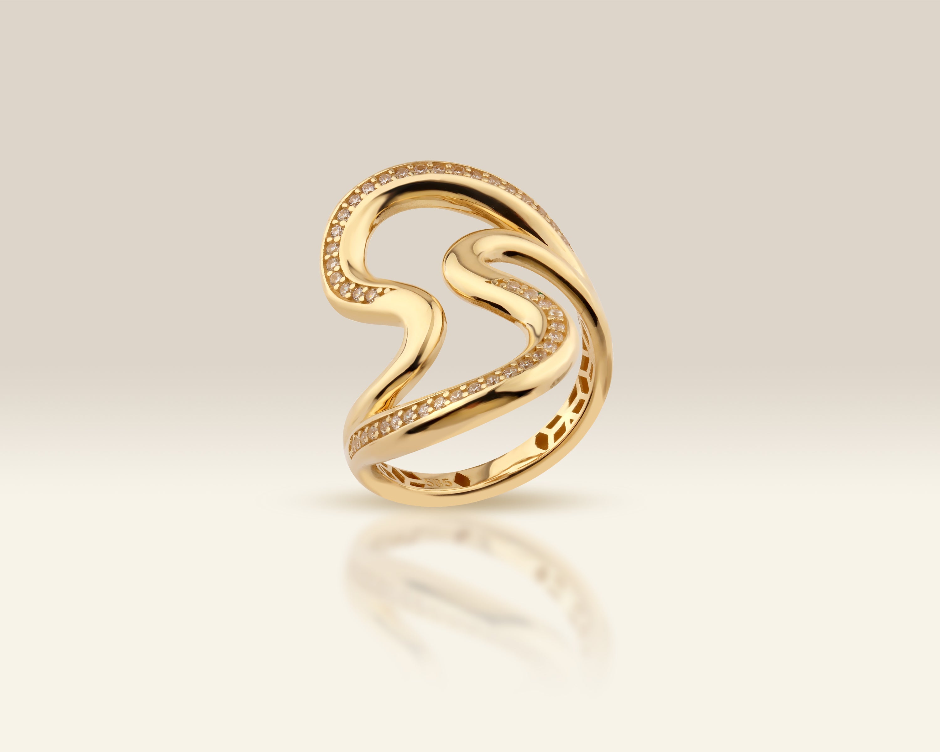 Dainty Wavy Gold Ring | Solid Gold