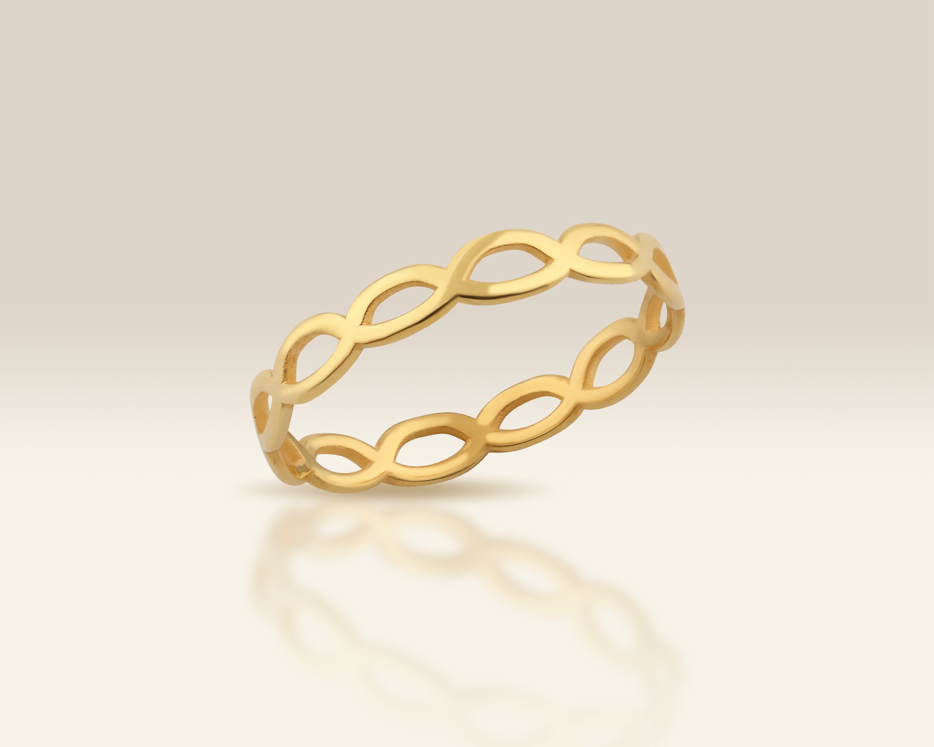 Criss Cross Ring