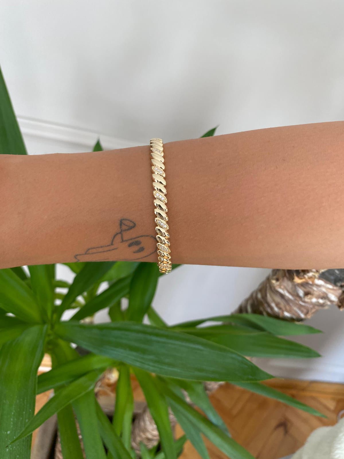 Twisted Gold Link Bangle