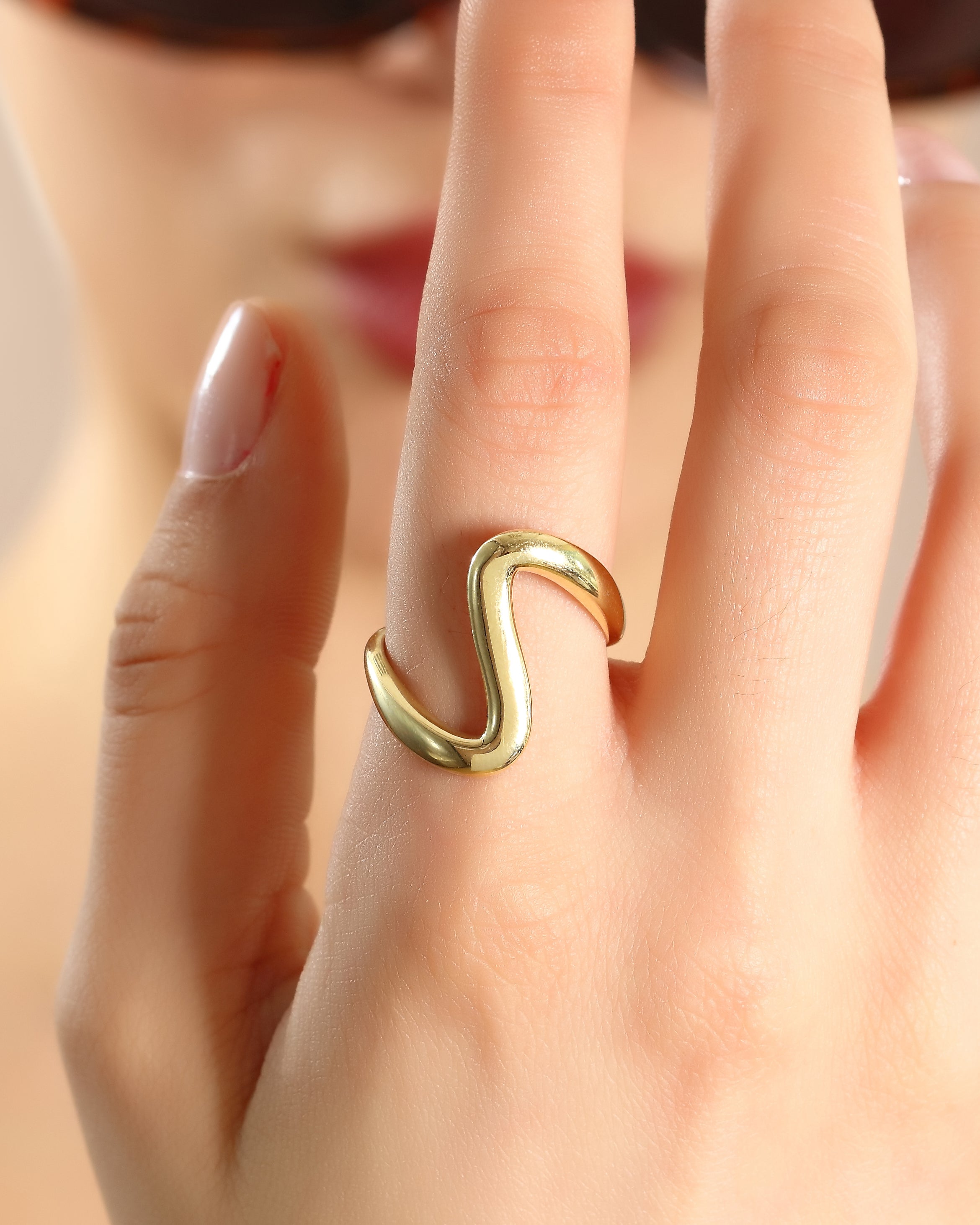 S Wave Ring