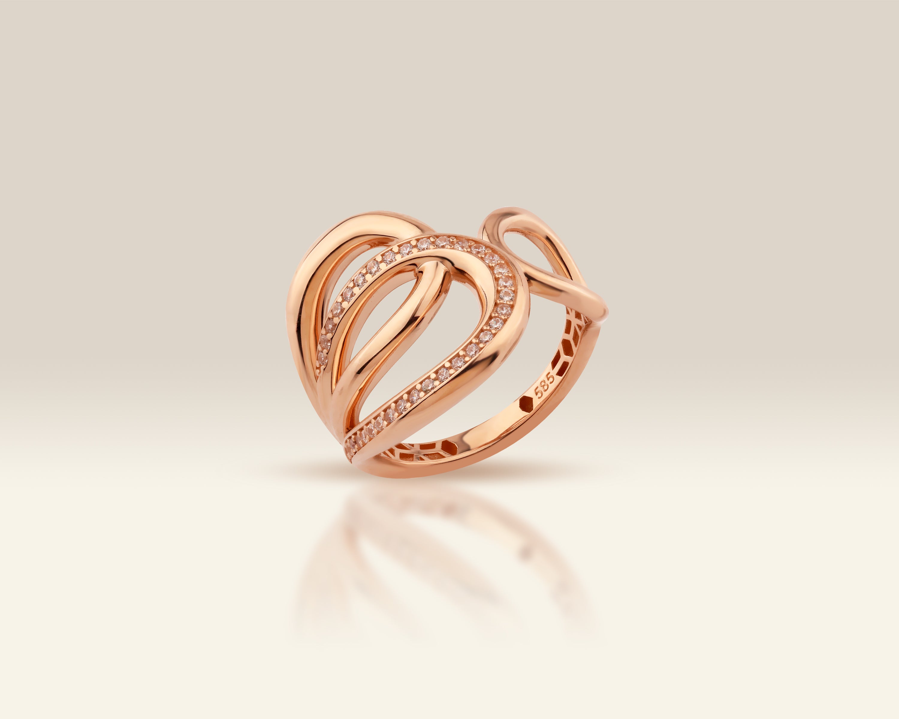 Chunky Open Wrap Interlock Ring in Solid Gold