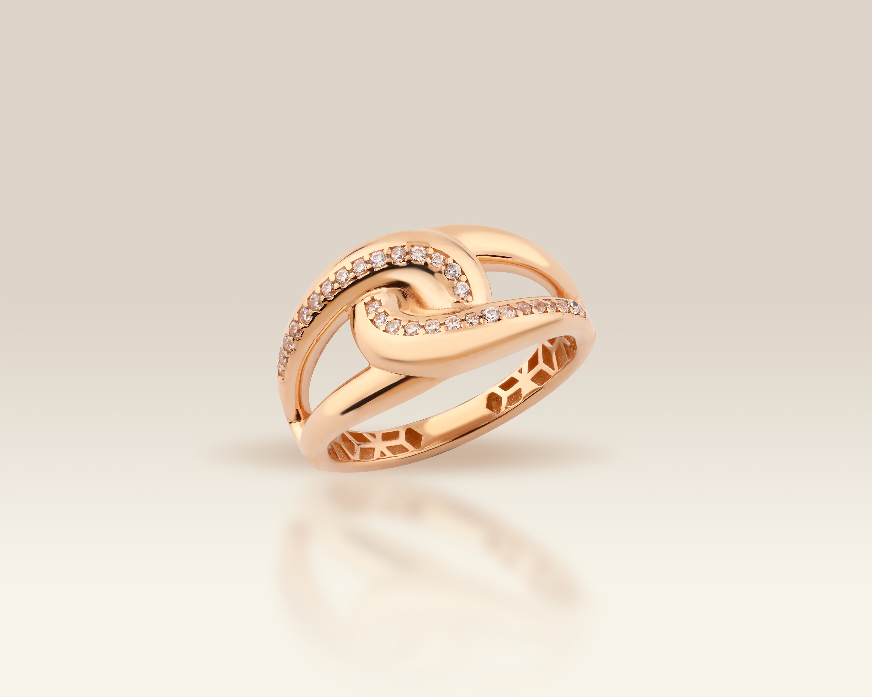 Pavé Knot Stacking Ring