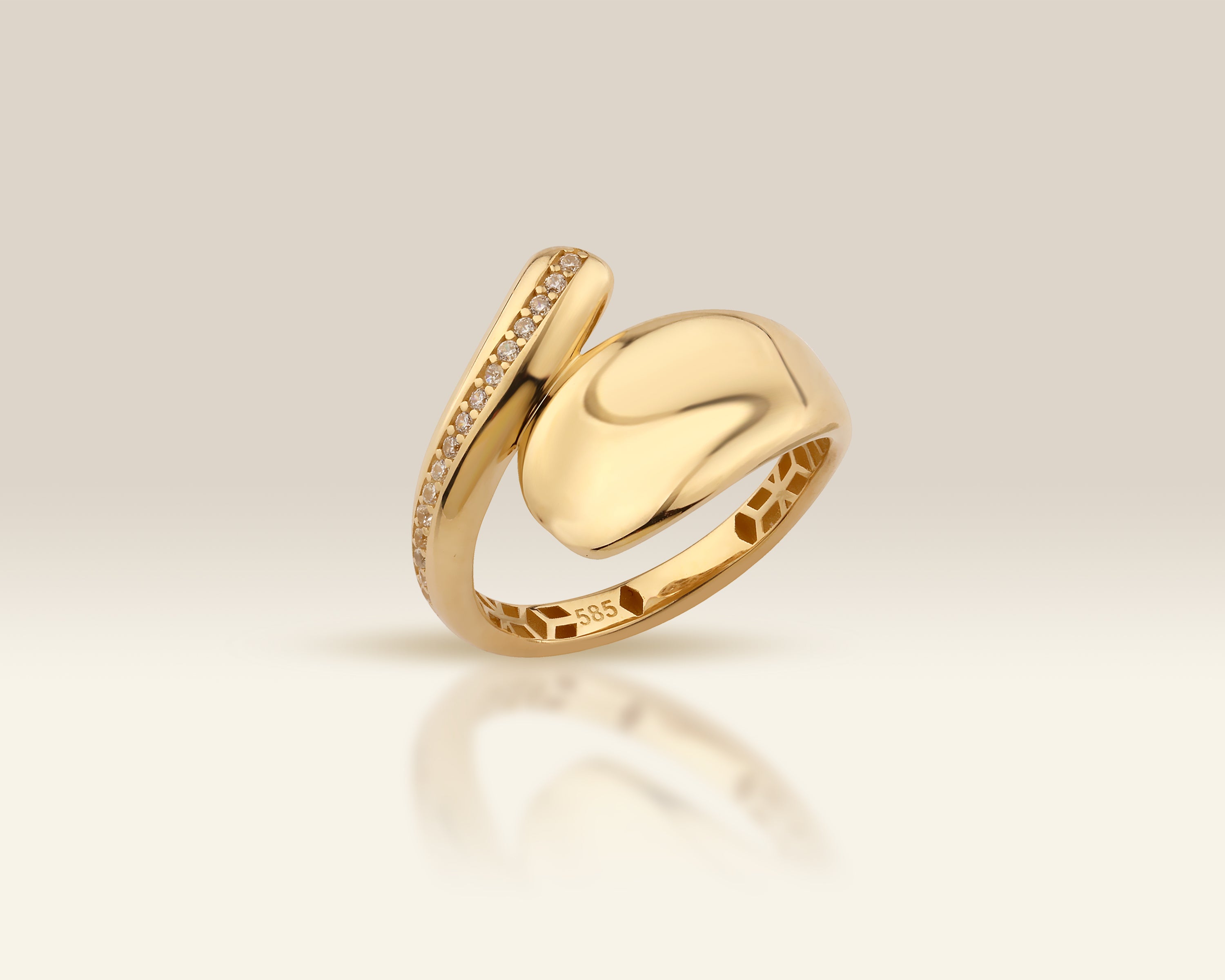 Dome Teardrop Ring