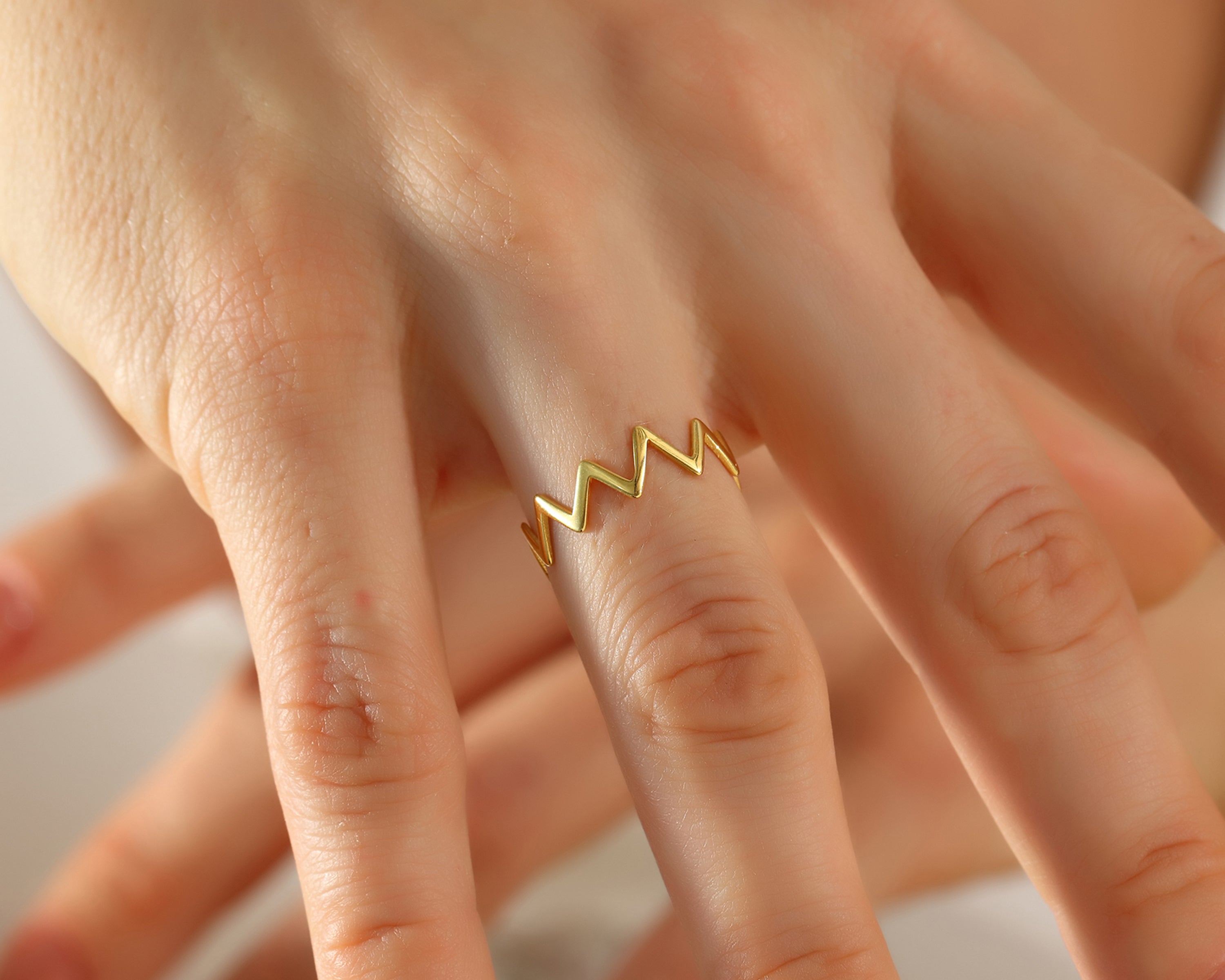 Zig Zag Ring