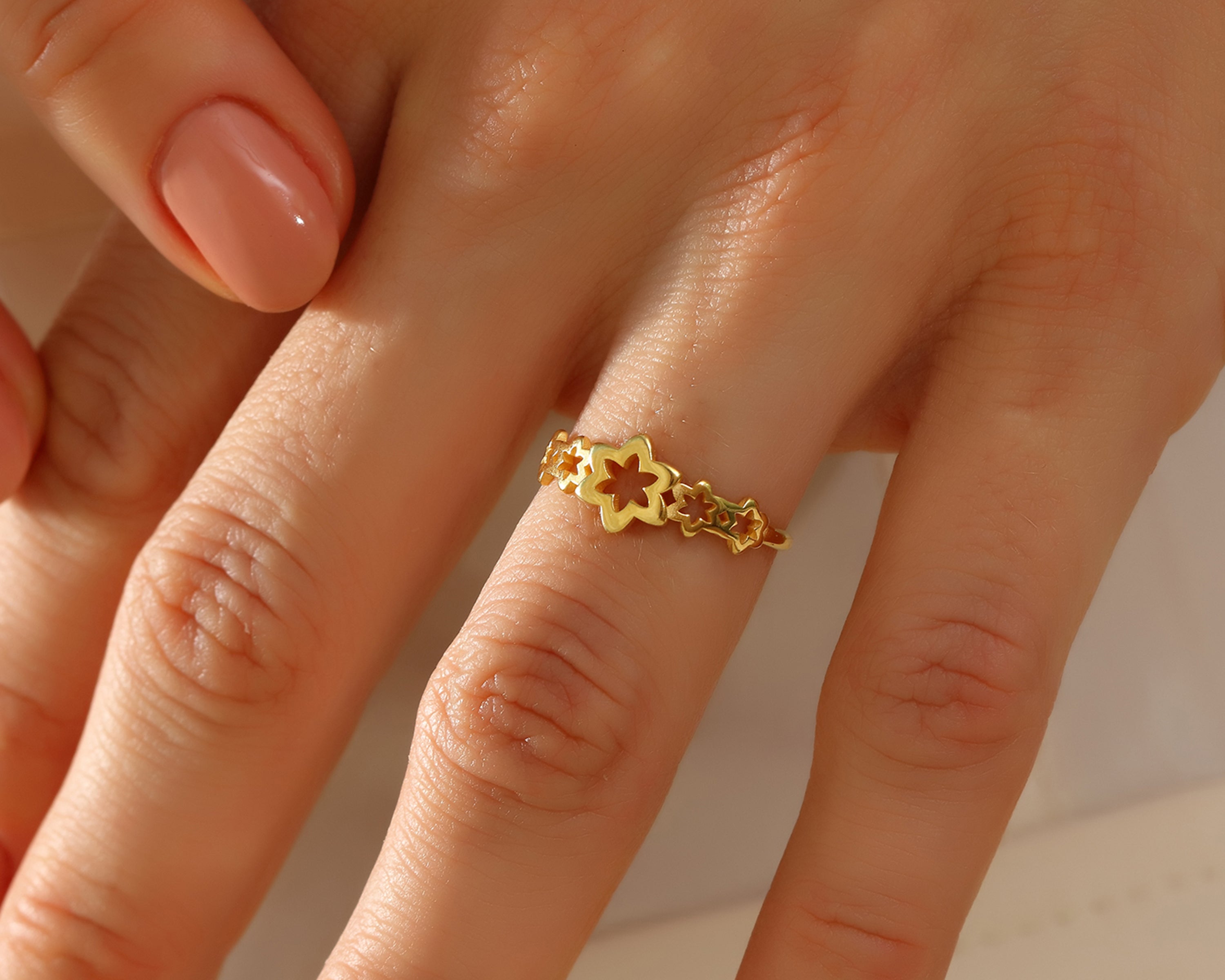 Floral Star Ring